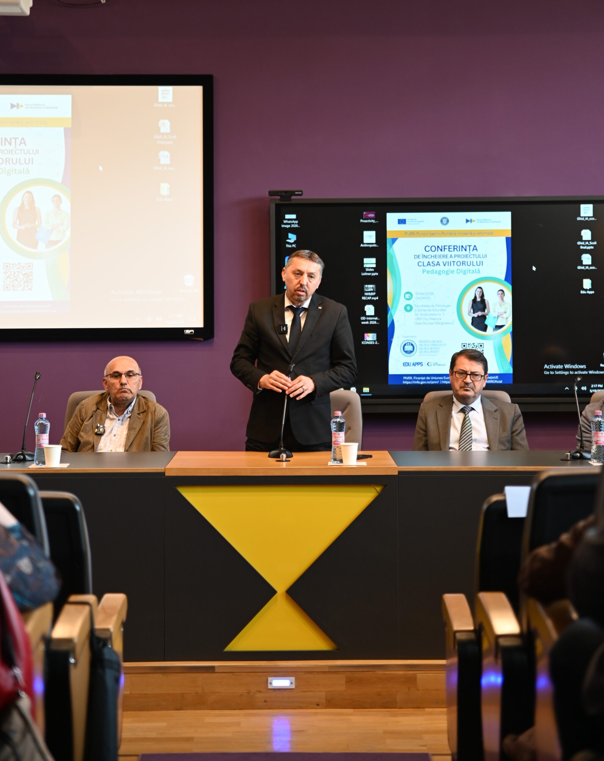 Prof. univ. dr. Daniel David